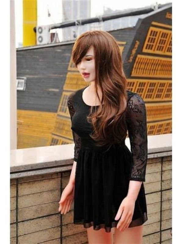 censan-esmer-victoria-buyuk-boy-titresimli-sesli-realistik-sisme-kadin-1126773-2